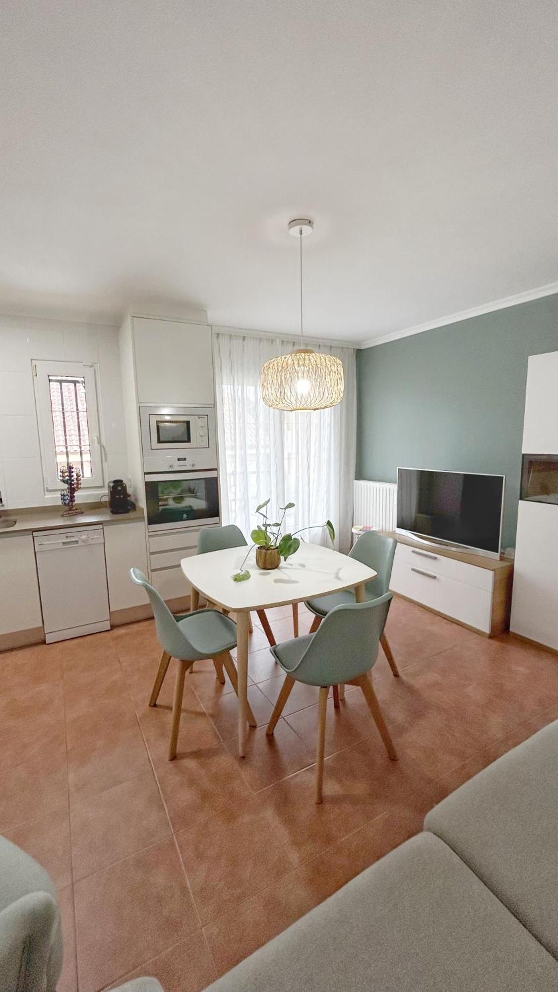Comillas Bº Casasola - Residencial Lagos Azules - Netflix, Prime, Wifi & Free Indoor Parking Esterno foto
